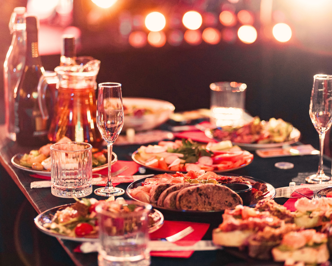 Trendy 2025 Holiday Season Dinner Menu Ideas